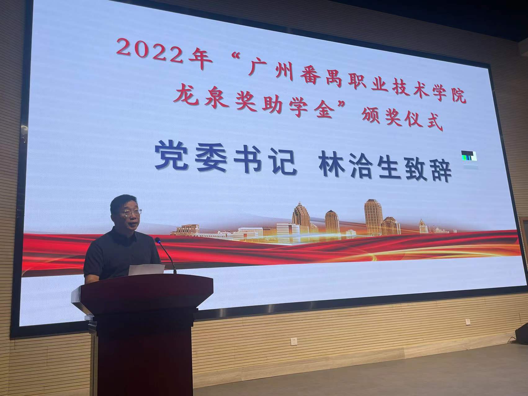 1656555834185347.jpg d7951dc1da48f32b4028400b4d7fe4a.jpg