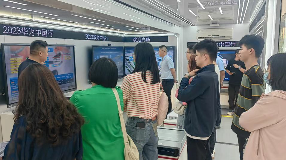 巡展拓市場 | 向下扎根，向外生長